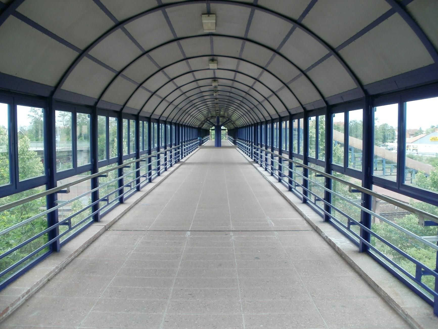 Al Ras walkway